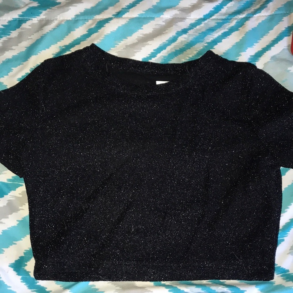 Black crop top